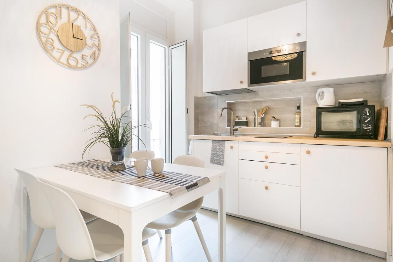 White Ostilia Apartments Рим Екстер'єр фото
