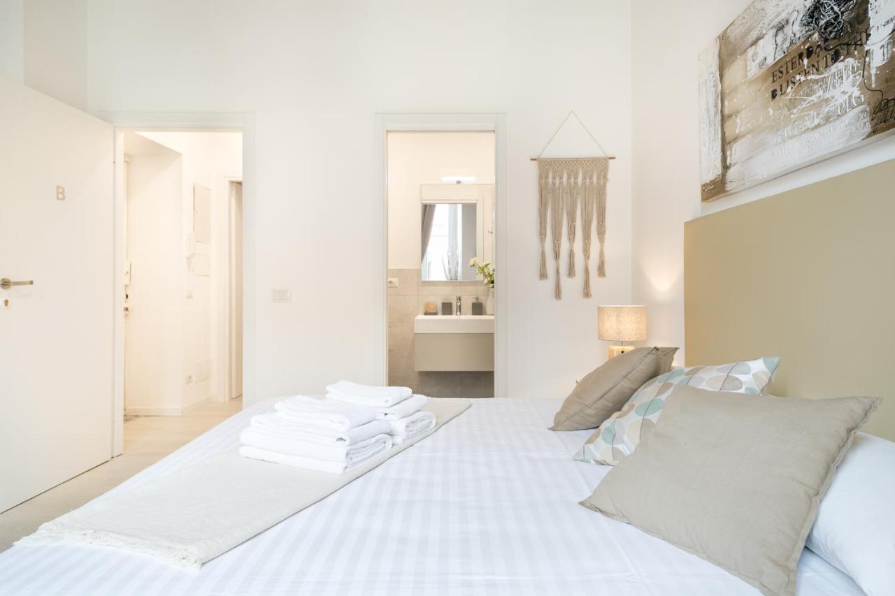 White Ostilia Apartments Рим Екстер'єр фото