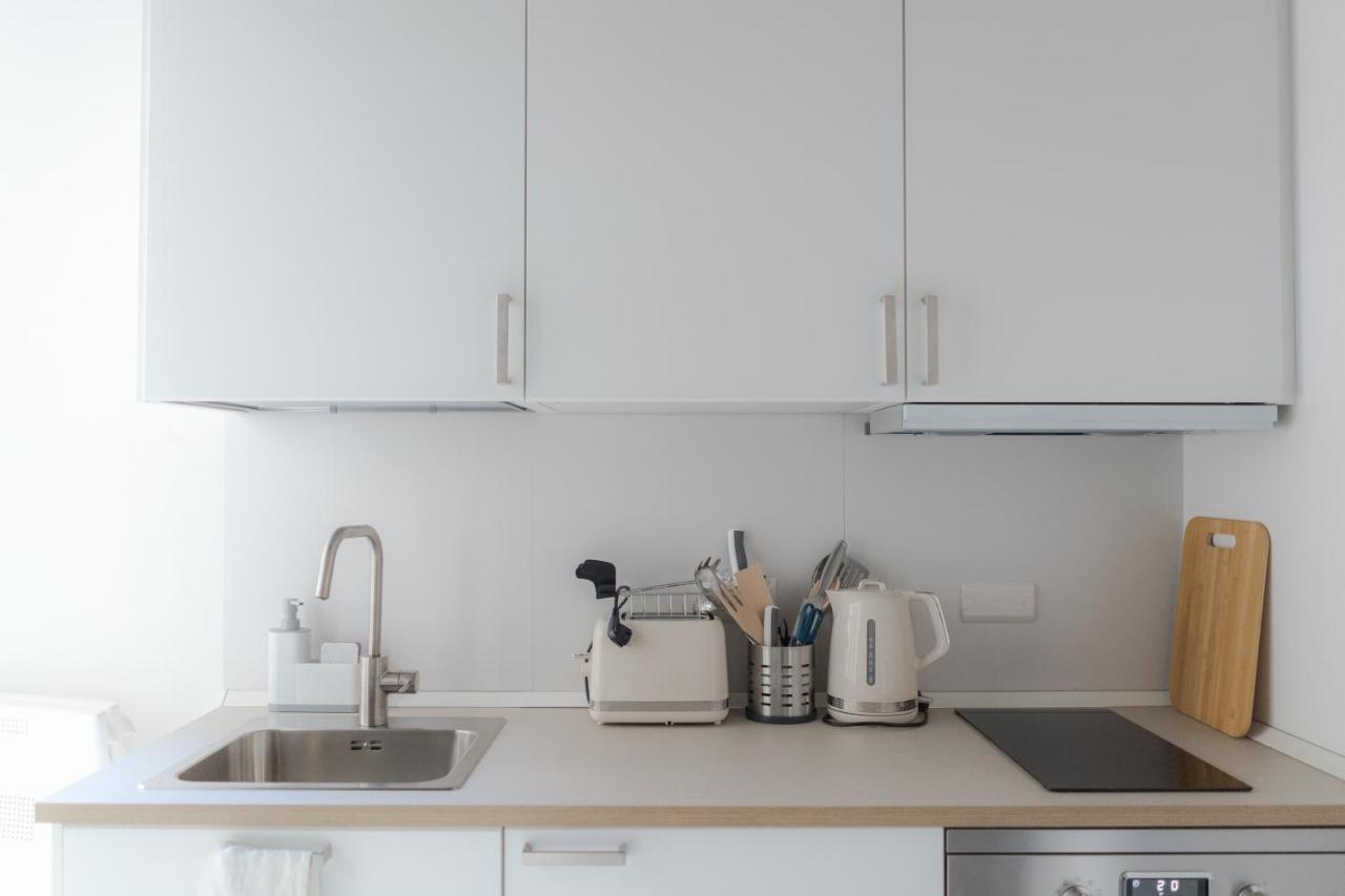 White Ostilia Apartments Рим Екстер'єр фото
