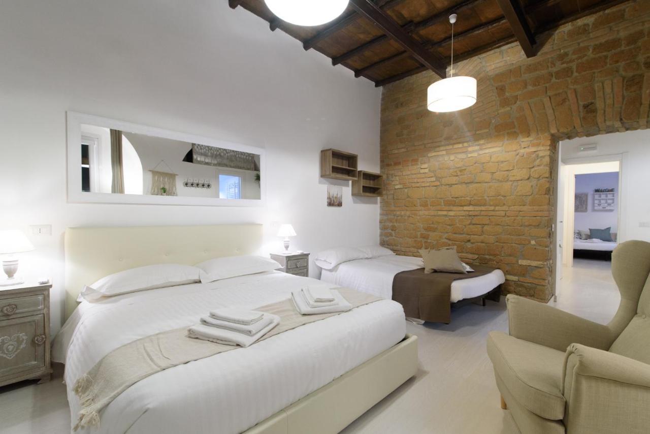 White Ostilia Apartments Рим Екстер'єр фото